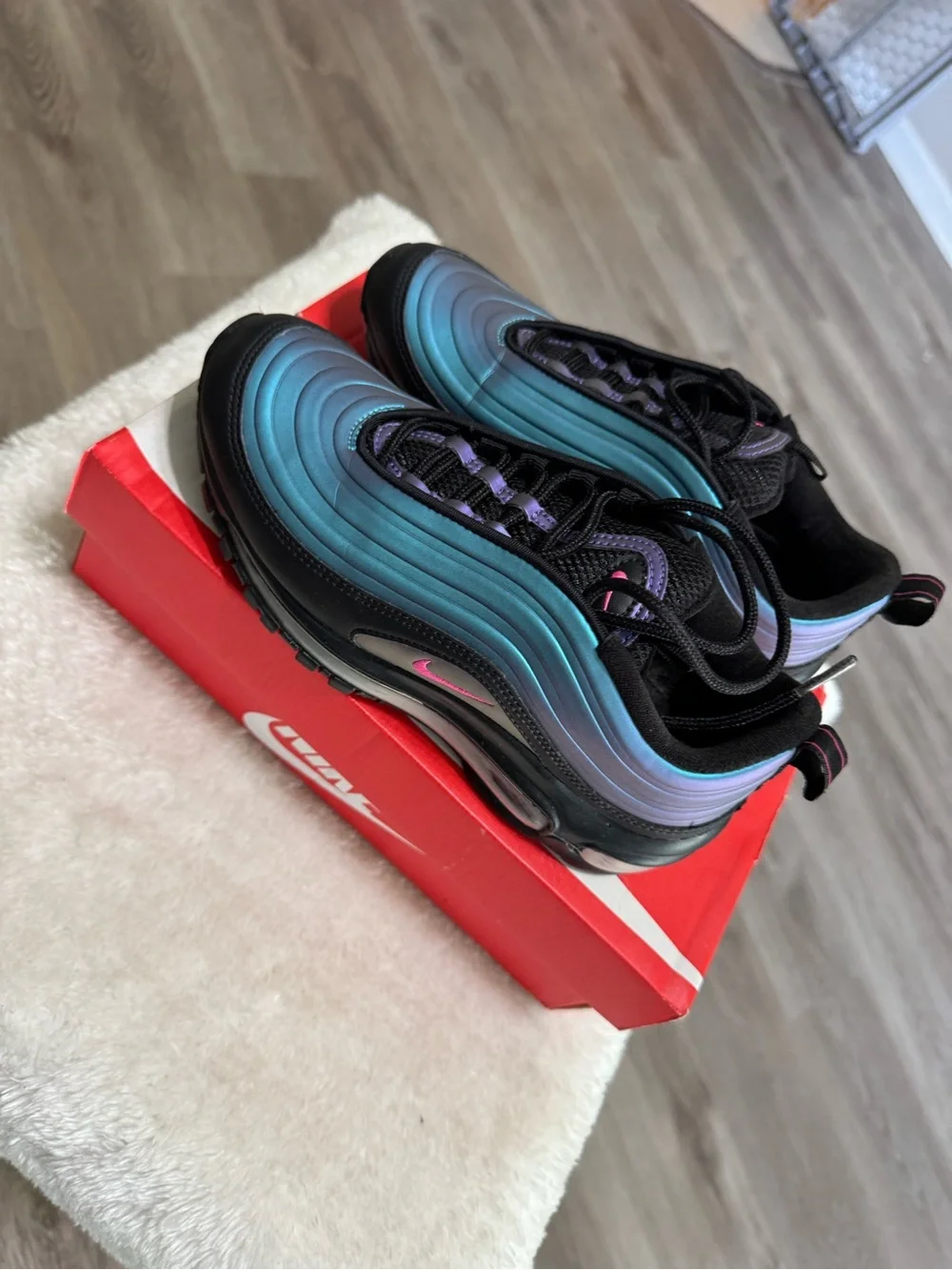 Nike eye catching